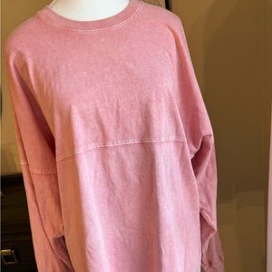 Women’s Coral Boutique Sweatshirt - great for spring - size medium